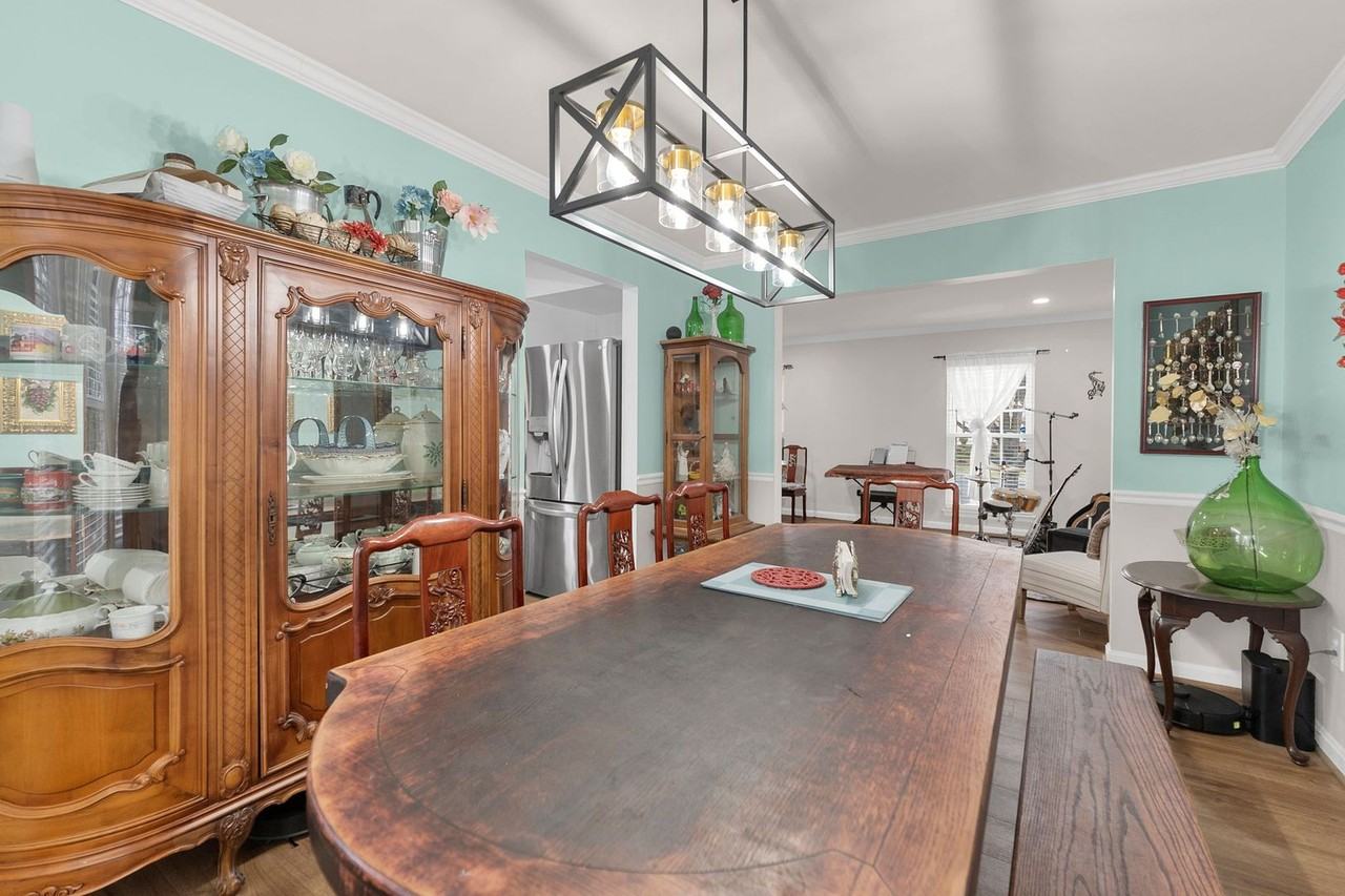 15728 Beau Ridge Dr - Photo 6 of 38