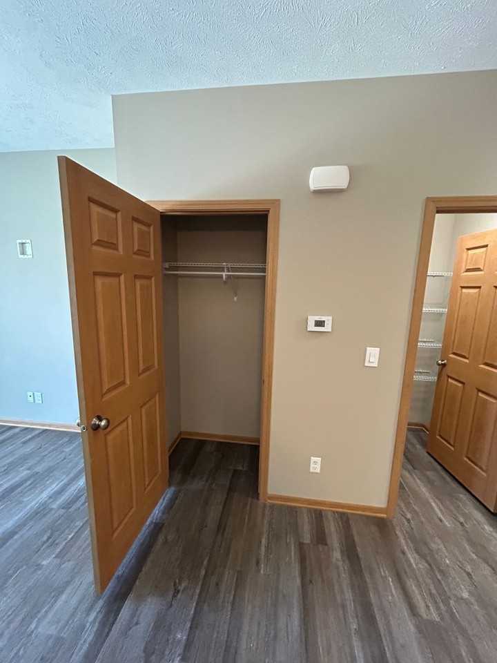 5976 Haswell Pl - Photo 7 of 23