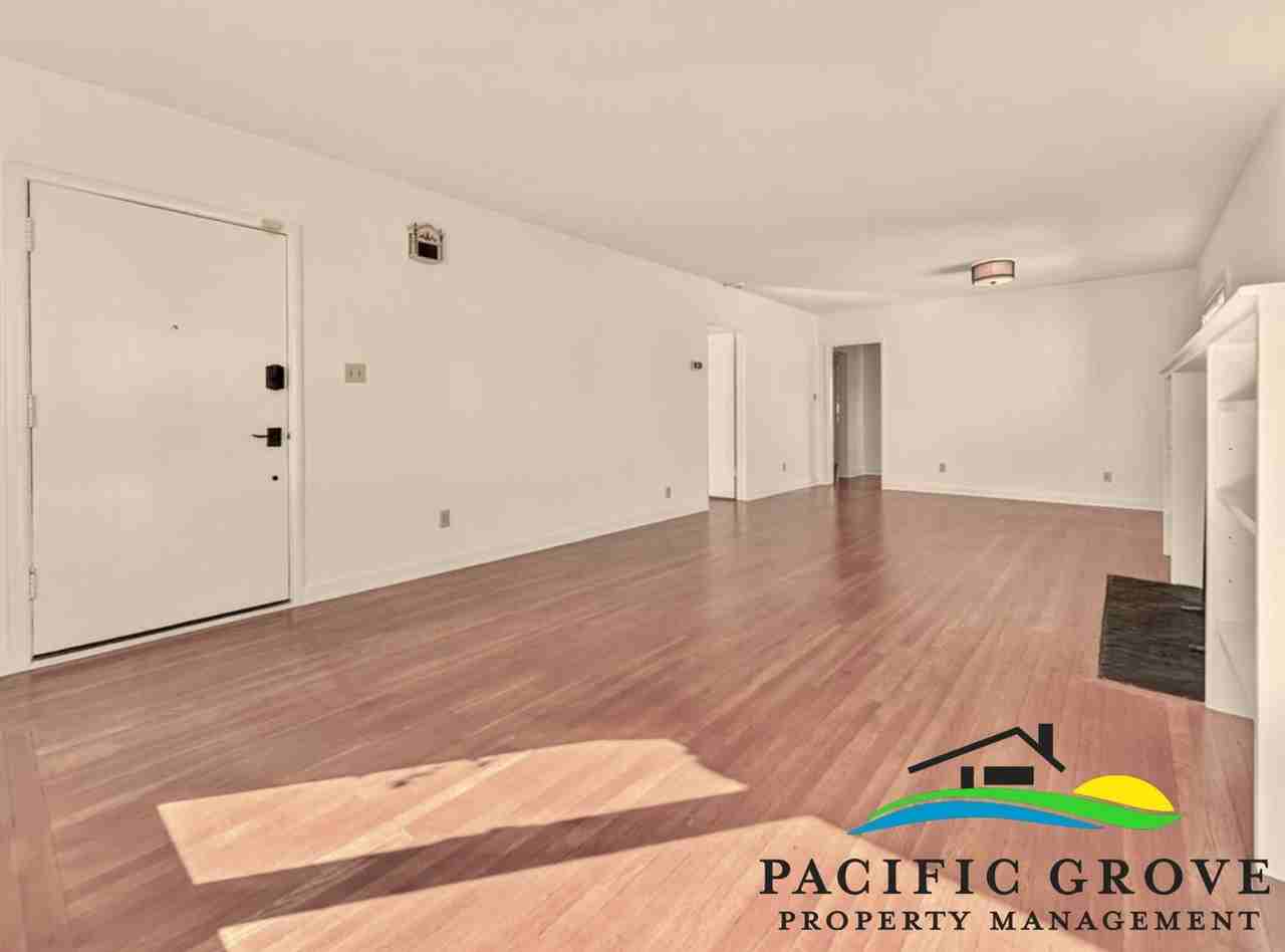 914 Lighthouse Ave - Photo 7 of 38