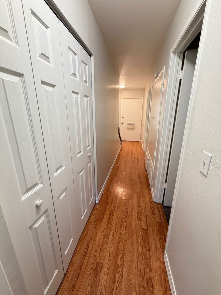 3068 Yulupa Ave - Photo 4 of 29