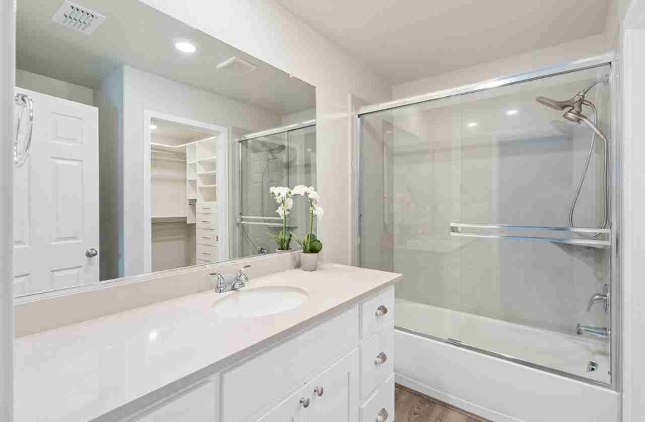 5145 Chelsea Creek Rd - Photo 6 of 24