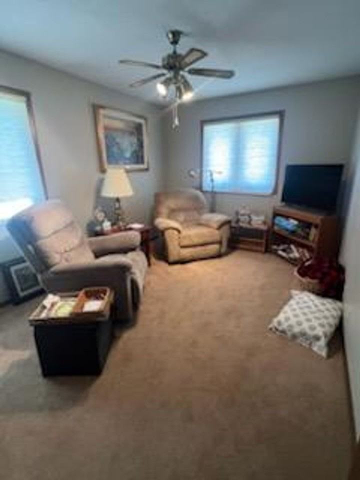 1428 Edgewood Dr - Photo 6 of 15