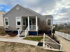 featured image of 1207 Douglas St