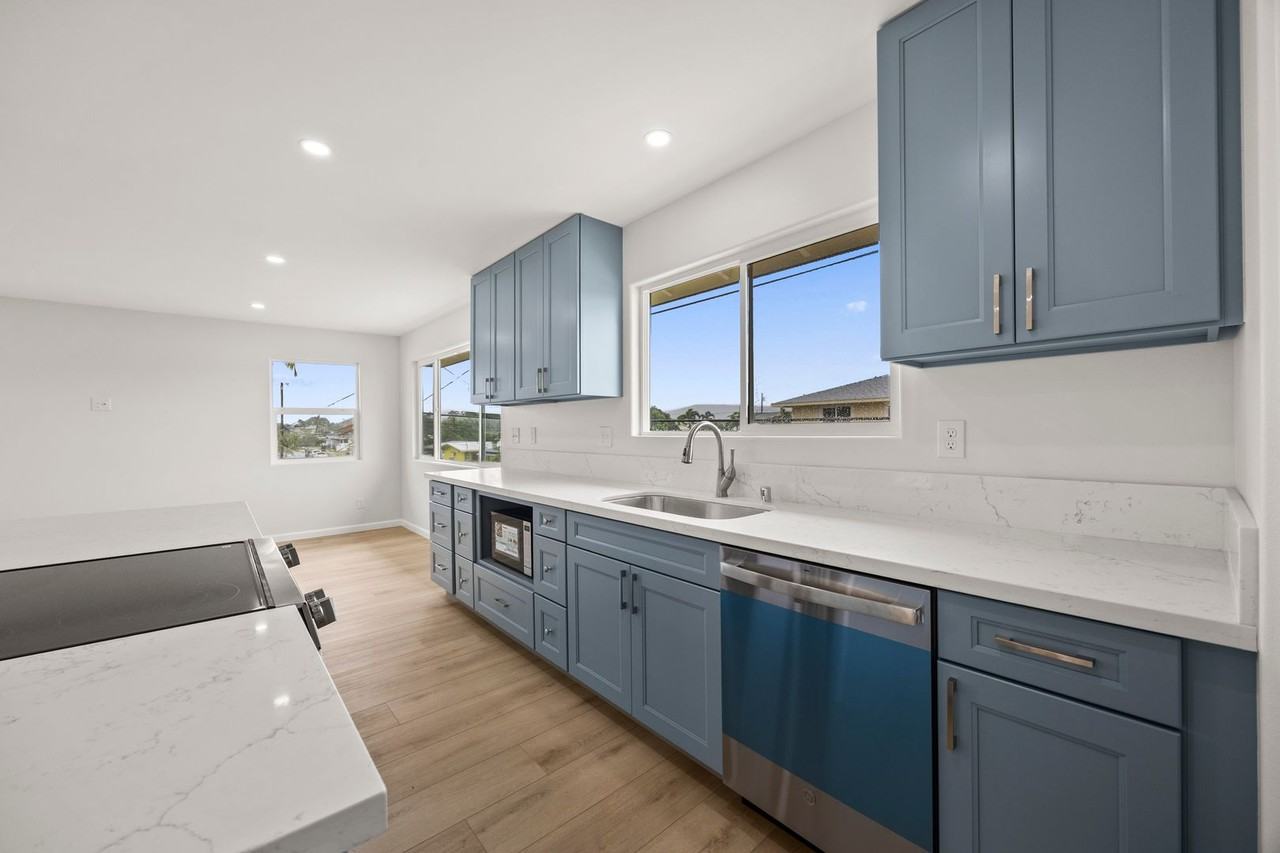 549 Pauku St - Photo 7 of 26