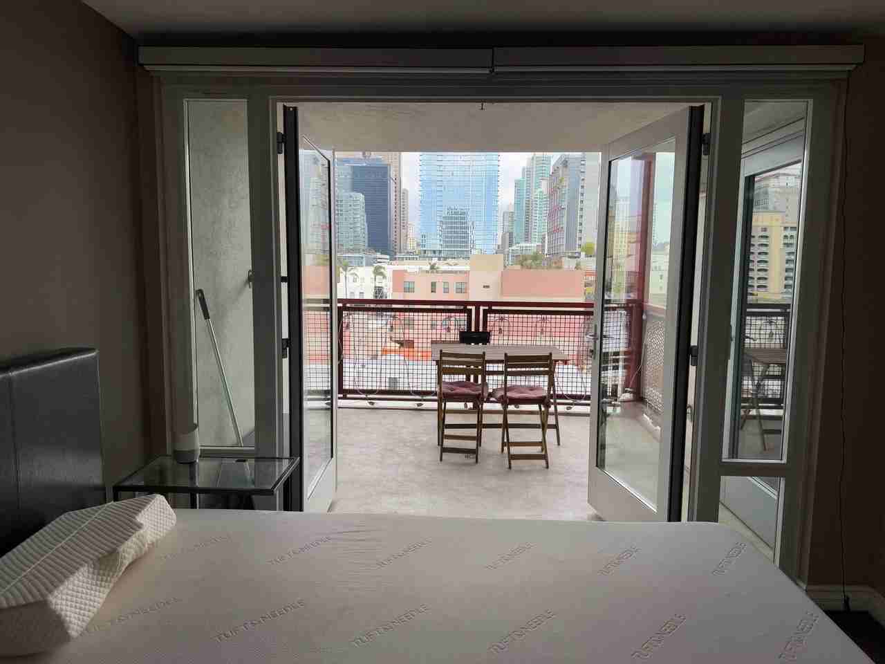 875 G St - Photo 3 of 14