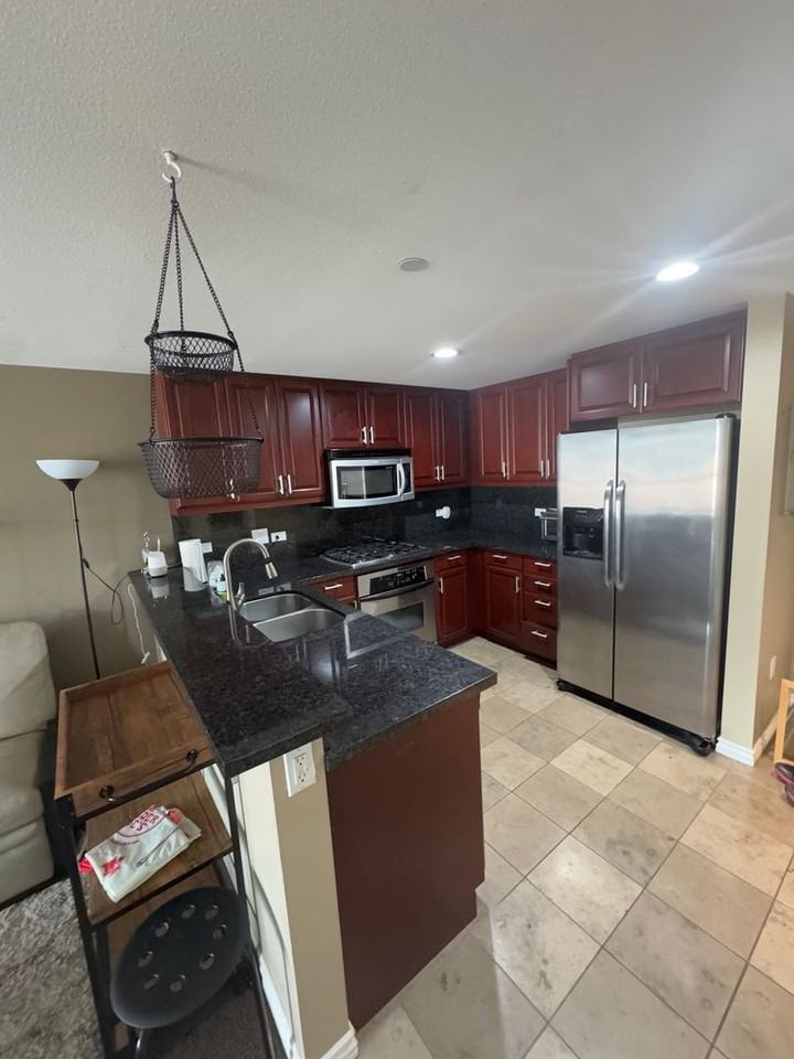 875 G St - Photo 7 of 14