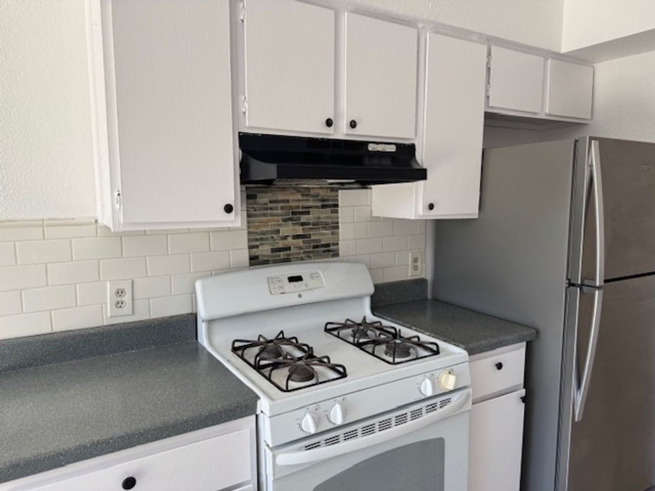 5907 Cougar Dr - Photo 5 of 14