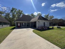 featured image of 8614 Forestwood Ave