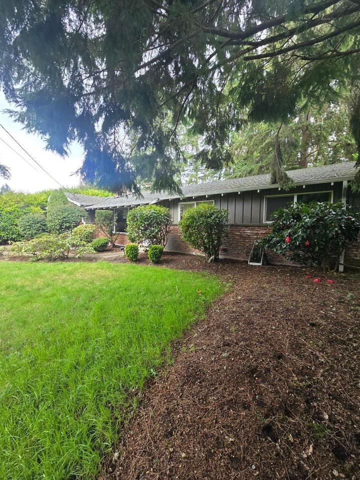 10811 108th St Sw - Photo 4 of 42