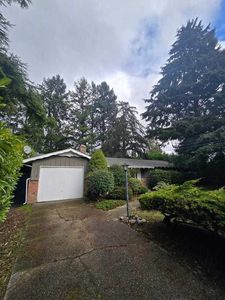 10811 108th St Sw - Photo 7 of 42