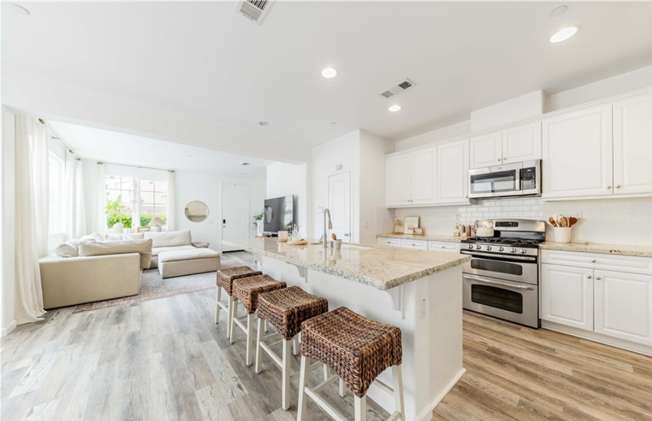 1807 Casa Morro St - Photo 6 of 24