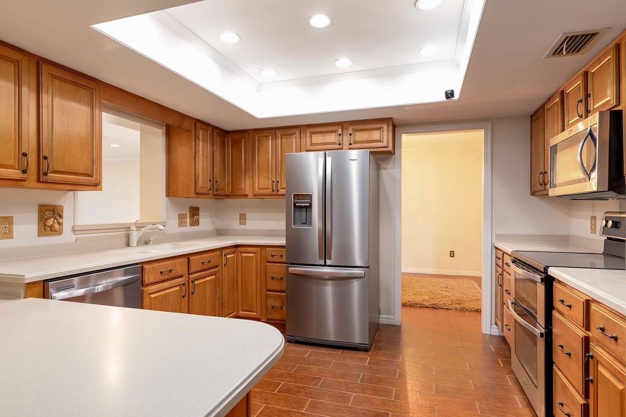 119 Dellwood Dr - Photo 4 of 21