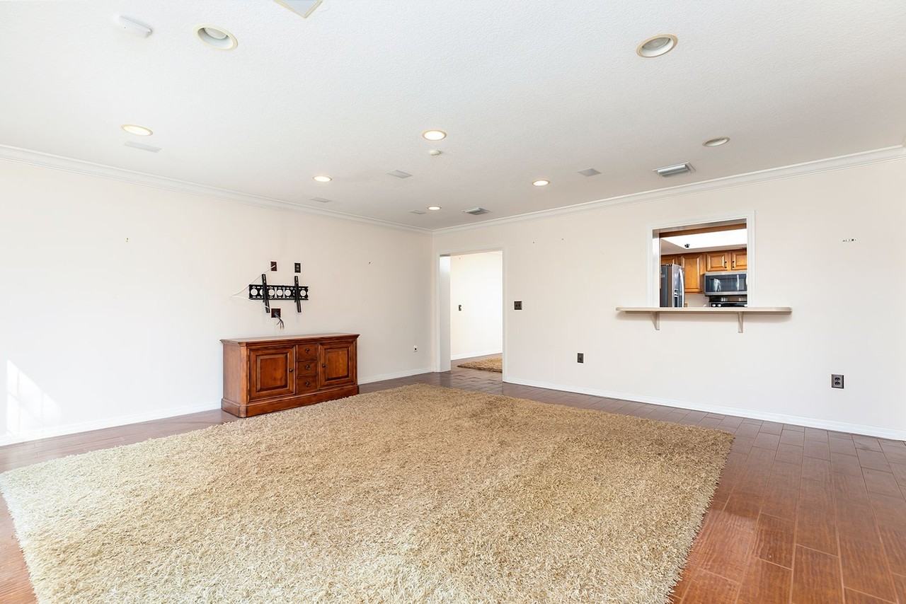 119 Dellwood Dr - Photo 6 of 21