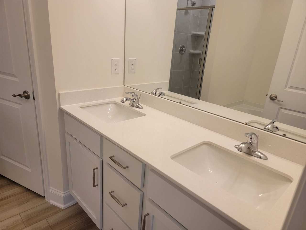 2100 Solana Woods Dr - Photo 2 of 11