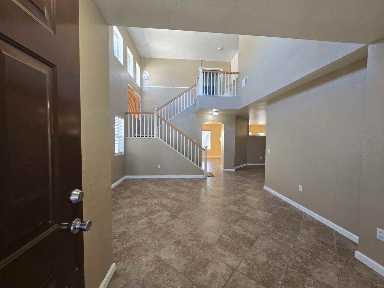 1602 W Avenue H4 - Photo 3 of 28