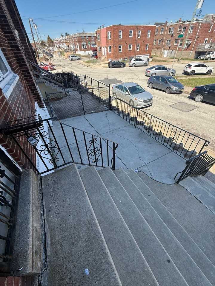 1208 Elbridge St - Photo 3 of 16