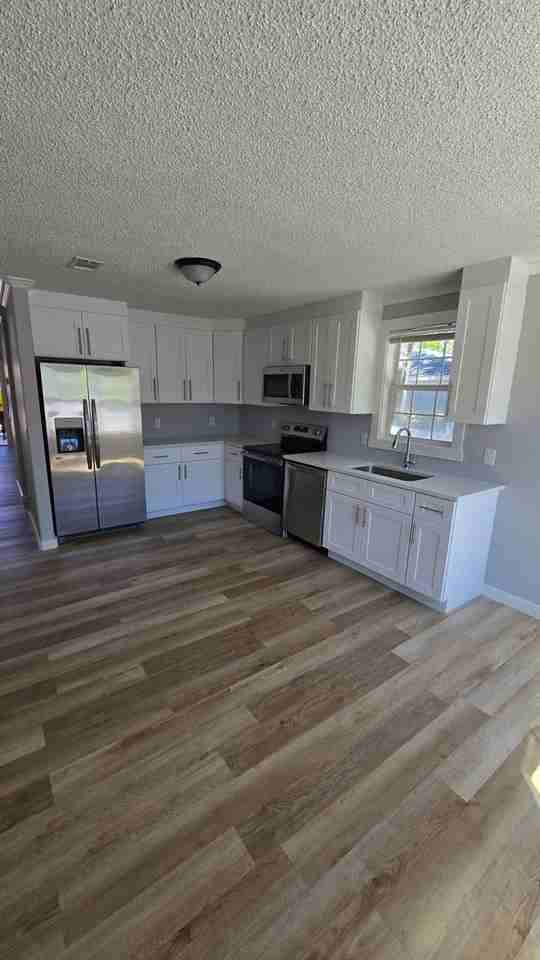 3828 18th Ave S - Photo 6 of 11