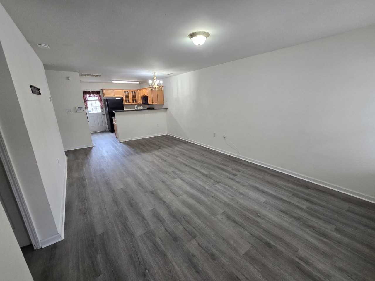 639 Fawnborough Ct - Photo 3 of 14