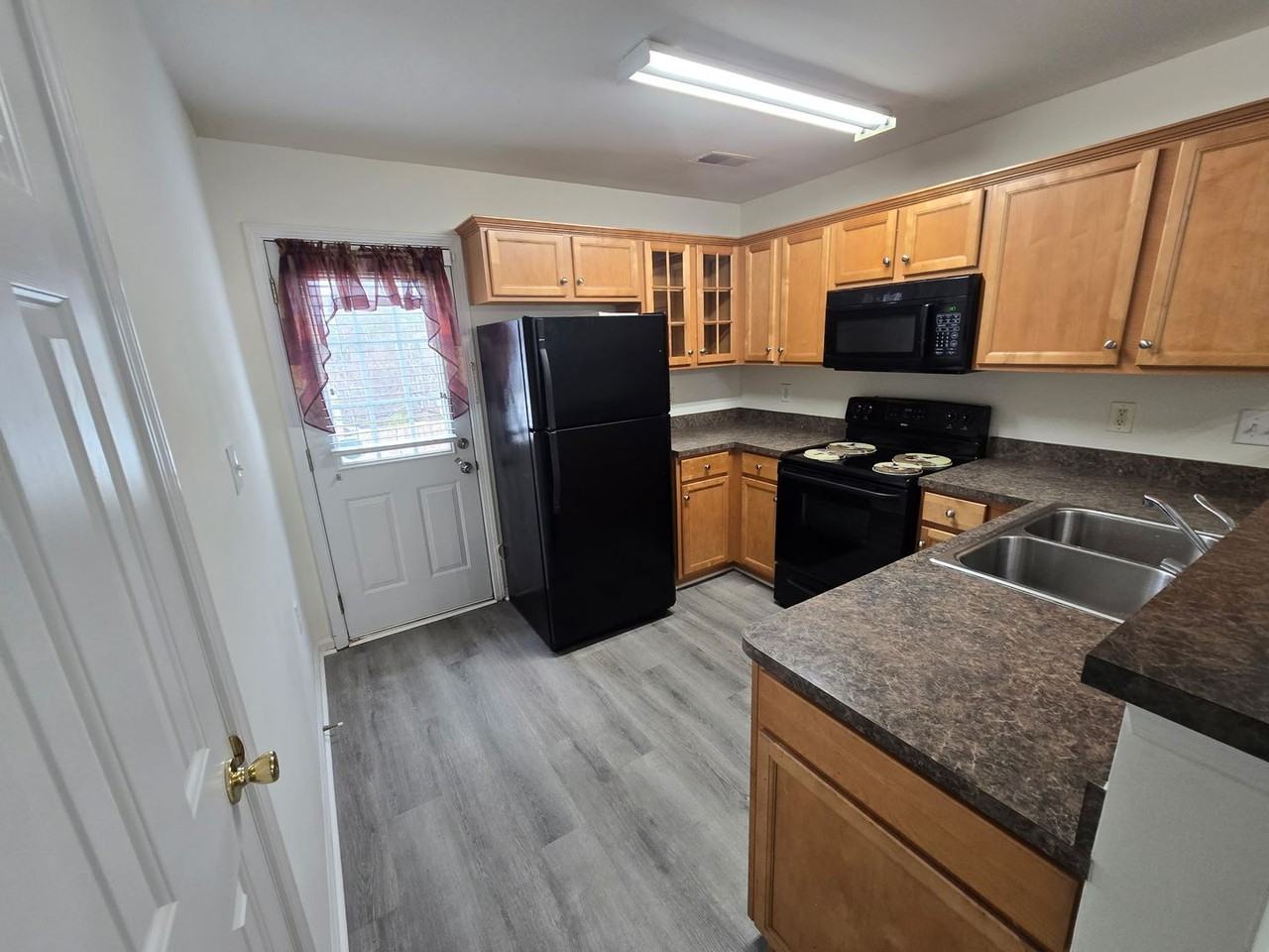 639 Fawnborough Ct - Photo 4 of 14