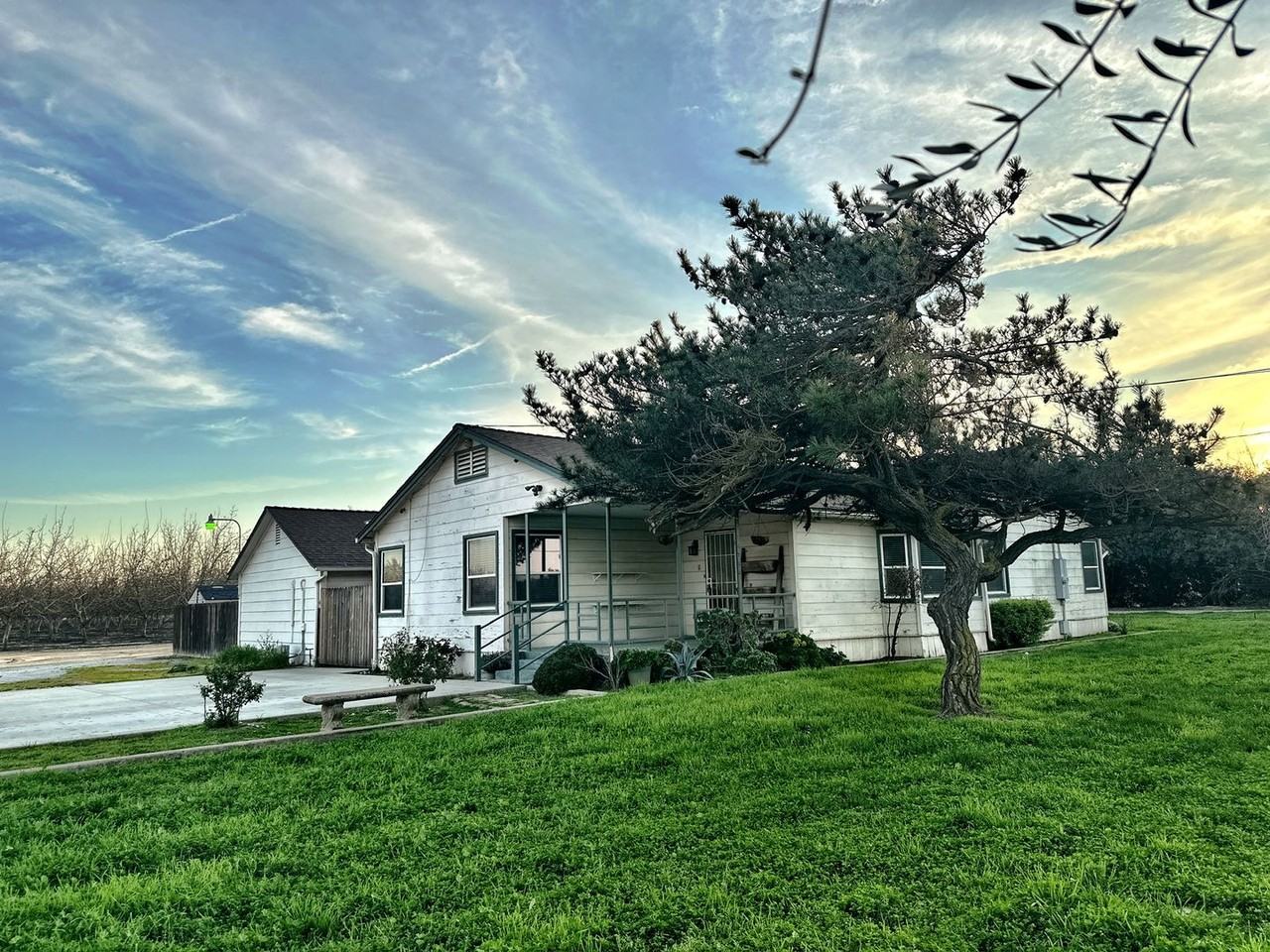 14733 Jackson Ave - Photo 4 of 28