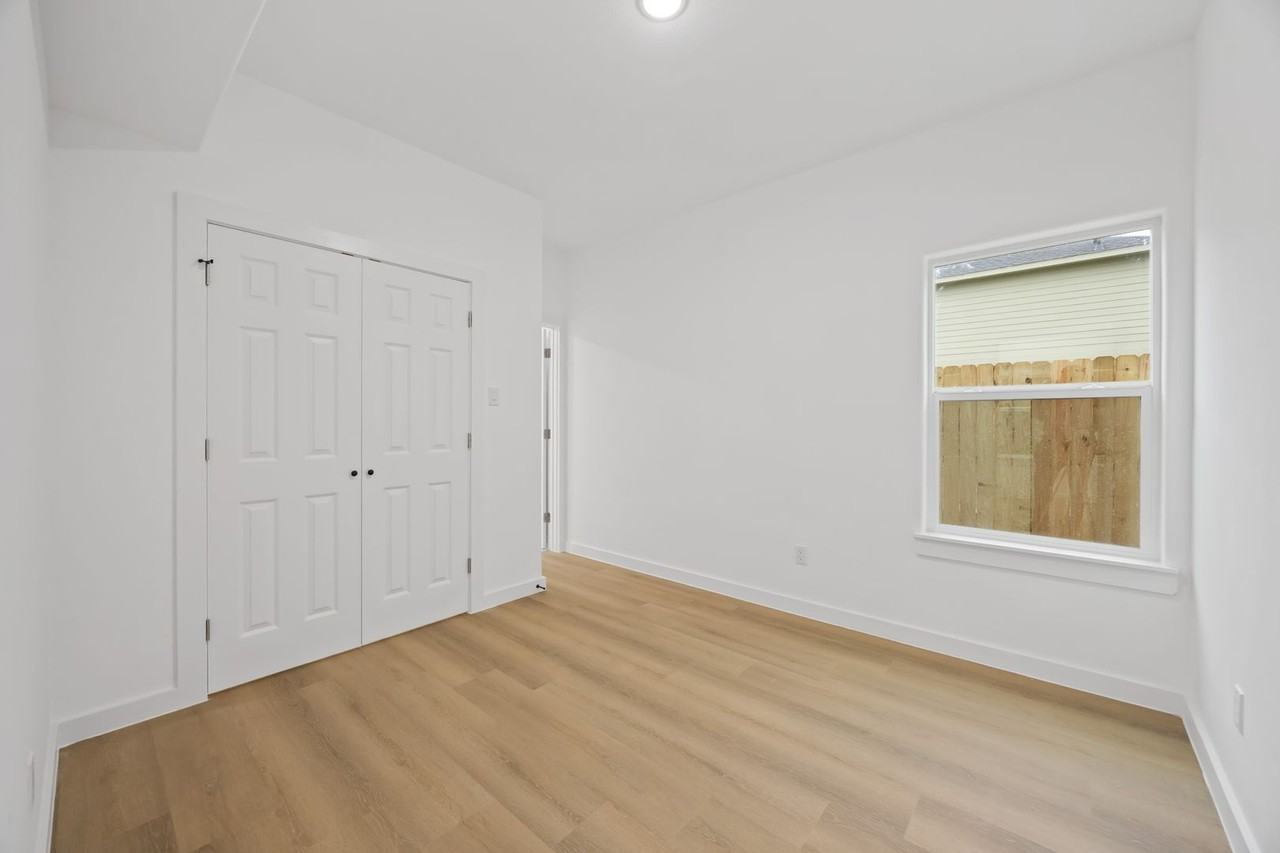 8108 De Priest St #B - Photo 6 of 14