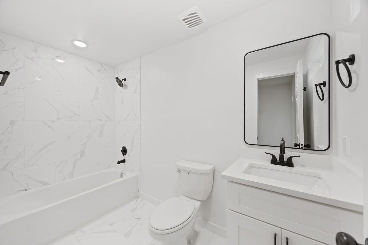 8108 De Priest St #B - Photo 7 of 14