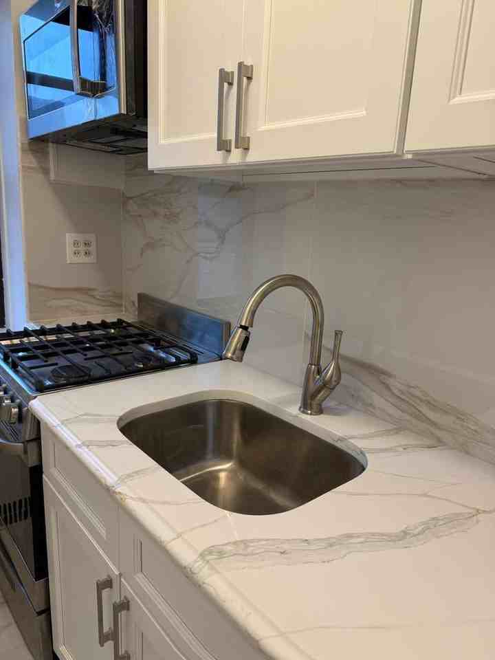 35-35 75th Street #625 - Photo 4 of 20