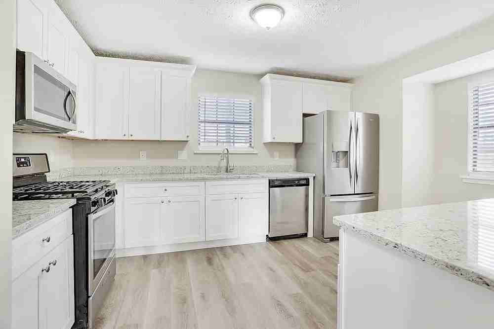 4923 Altura St #NA - Photo 5 of 5