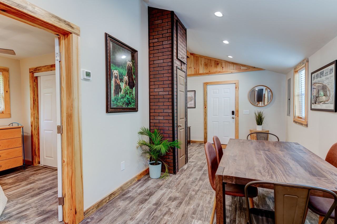 Mountain View Rd #NA - Photo 4 of 22