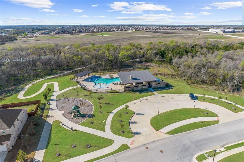 608 Fawn Valley Dr #NA - Photo 5 of 31