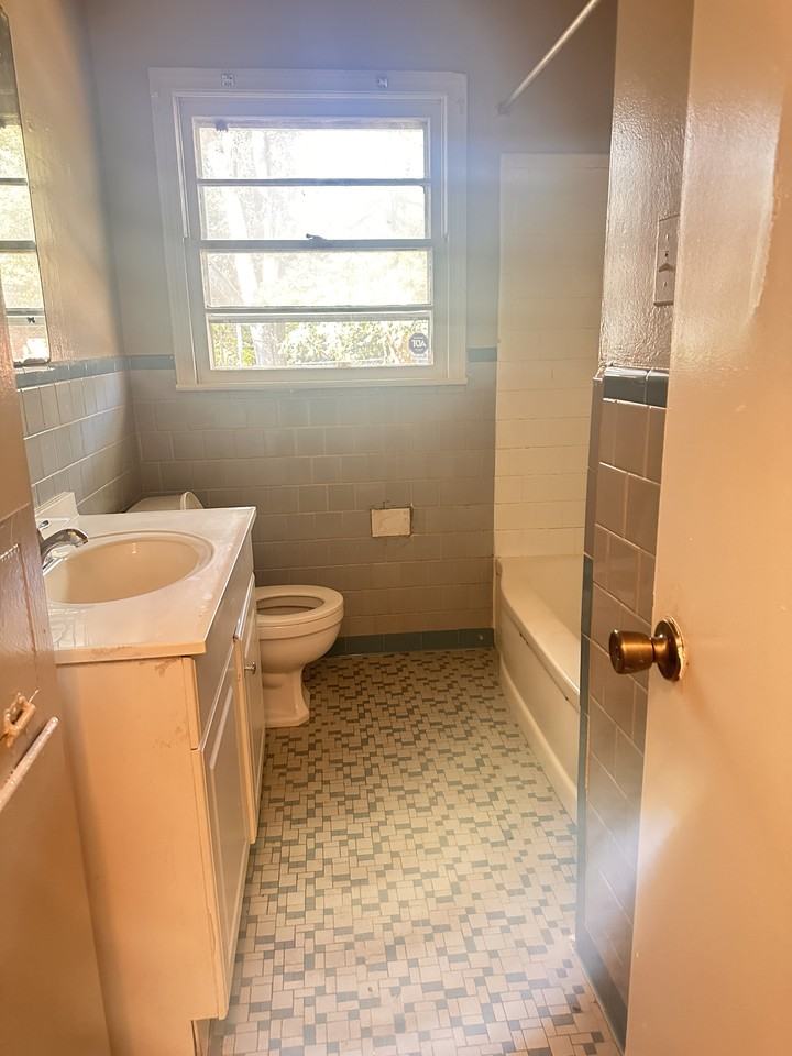 1831 Austin St #NA - Photo 3 of 8