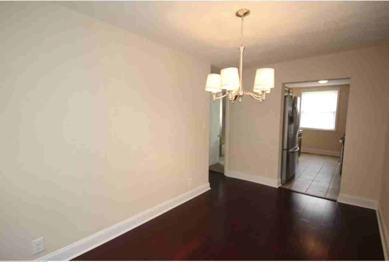 641 Oak Ave #NA - Photo 5 of 10