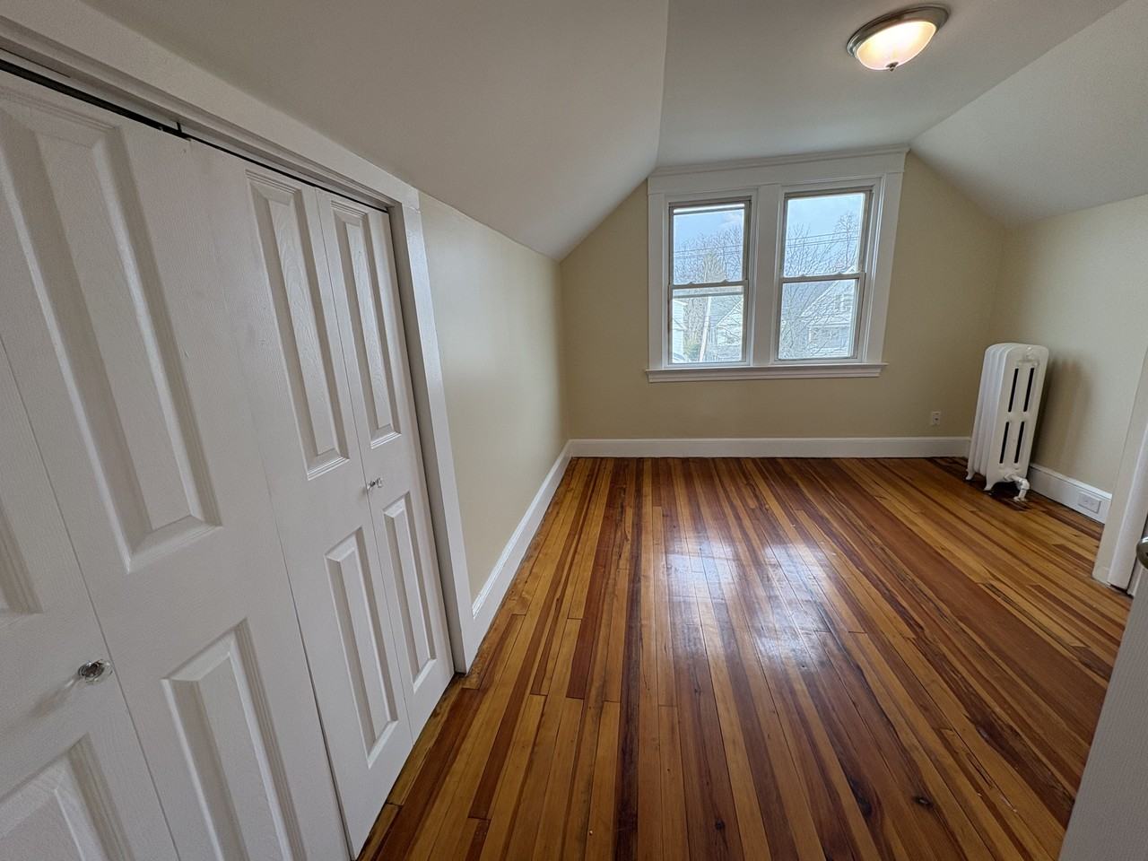 628 Whalley Ave #3 - Photo 7 of 10