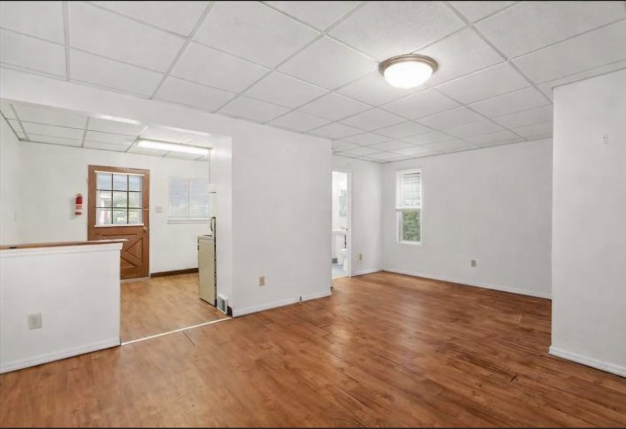 705 Russellwood Ave #2ndFL - Photo 4 of 29