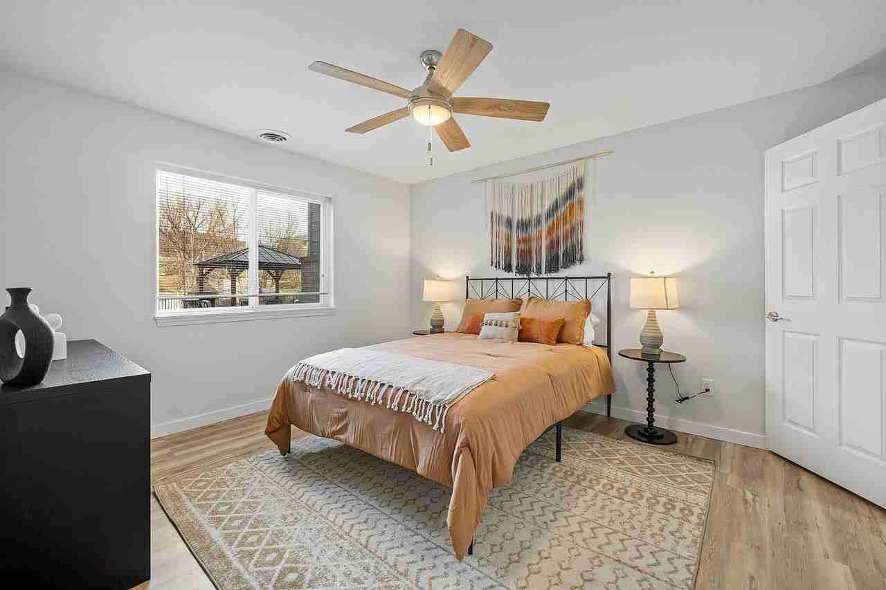 Harmony Heights - Photo 7 of 45