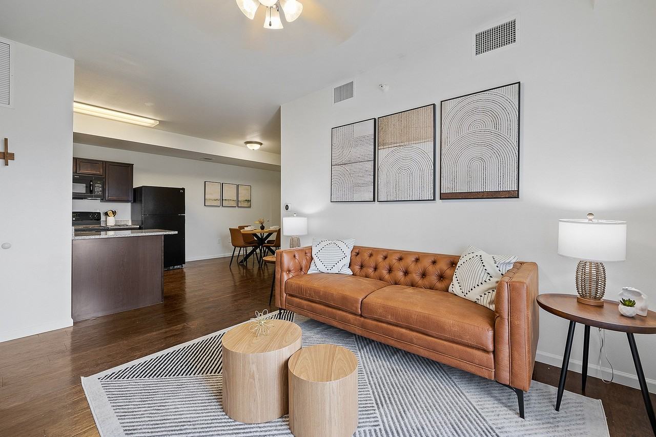 Gateway Apartments - Photo 2 of 30