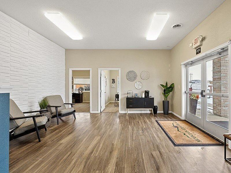 Mountain View Village - Photo 6 of 20