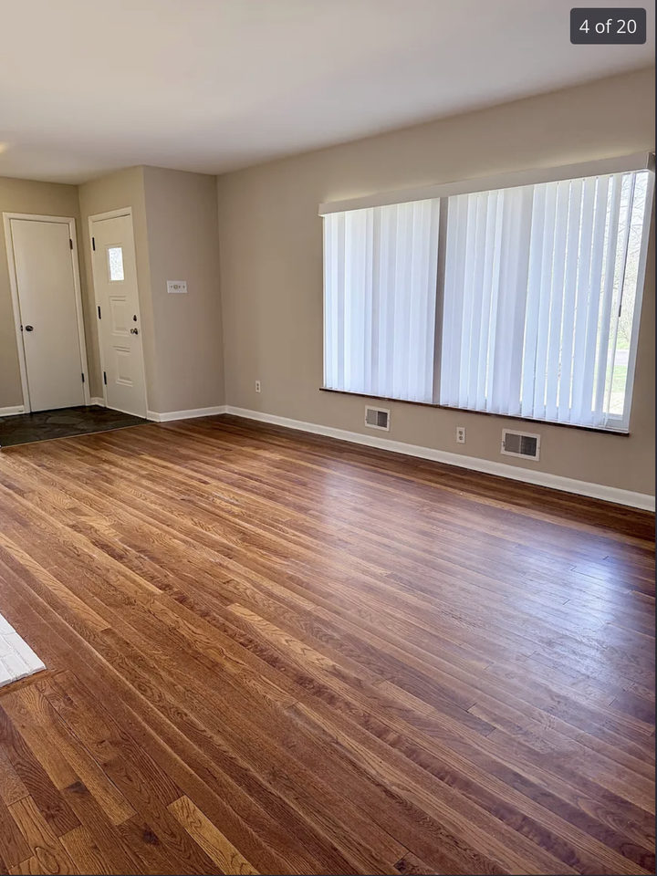 2131 Springhill Dr #1 - Photo 5 of 21