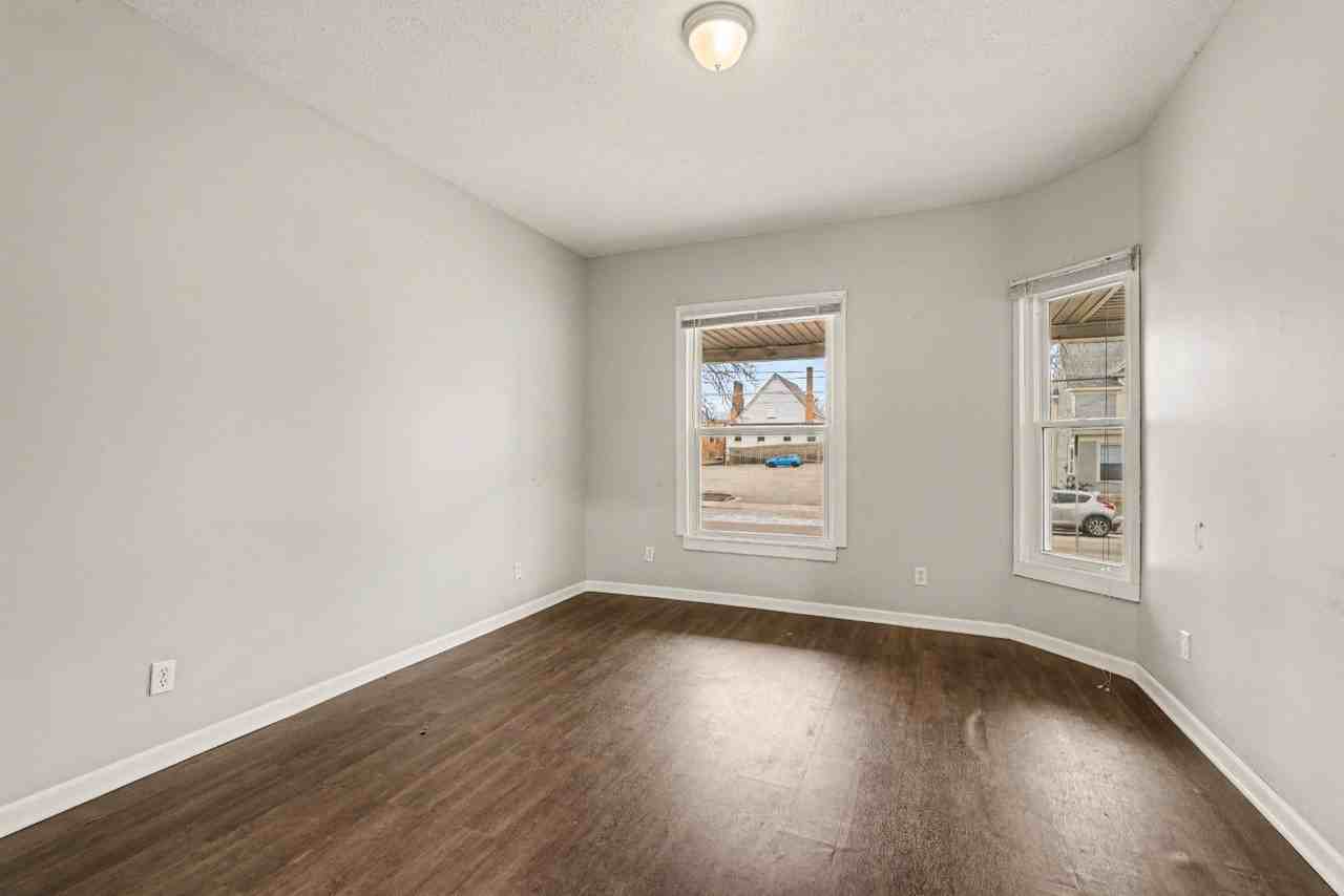 49 National Ave NW - Photo 3 of 10