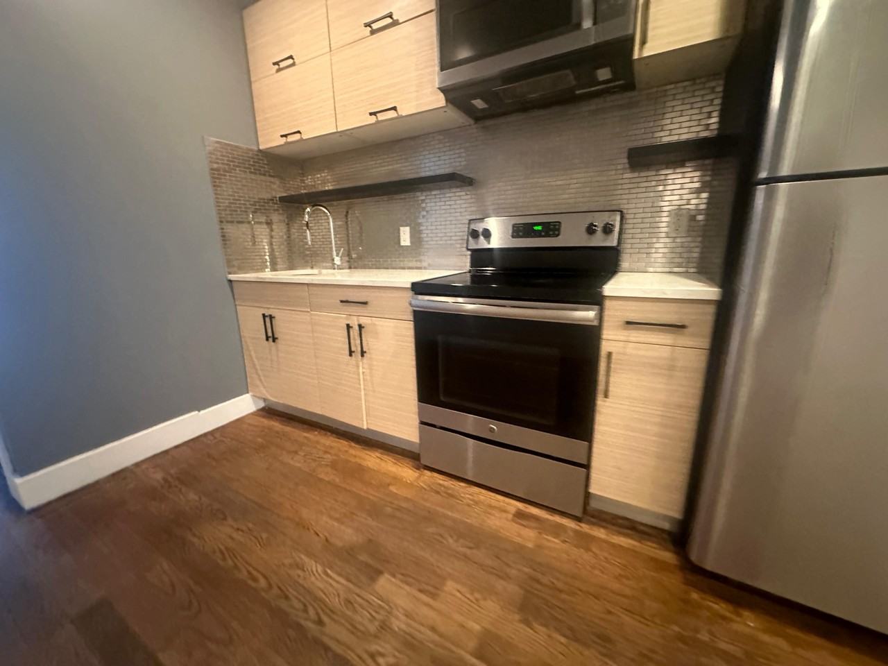 19-15 Palmetto Street - 1 R #1R - Photo 6 of 16