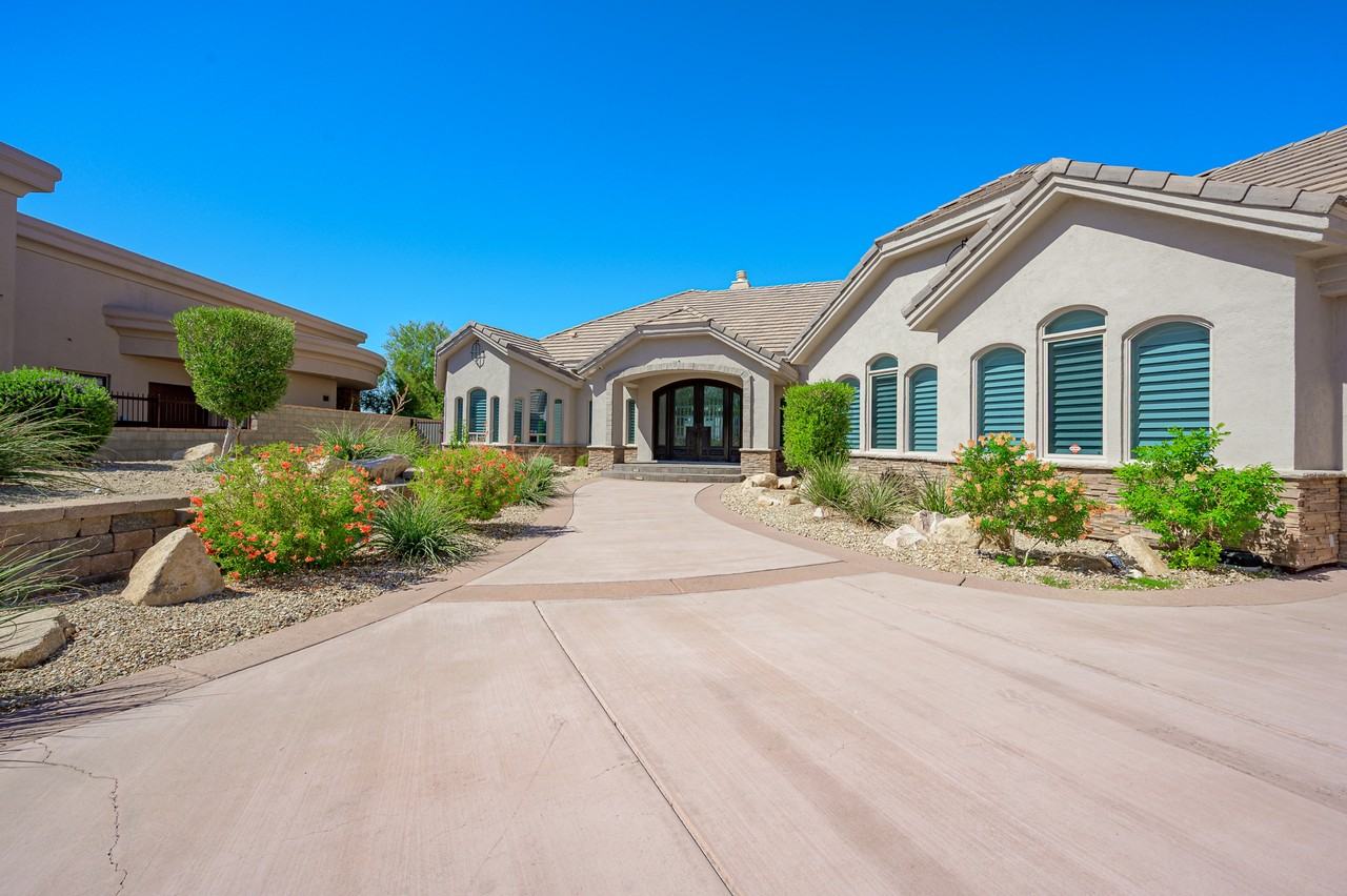 1362 Pioneer Trl #1 - Photo 3 of 49