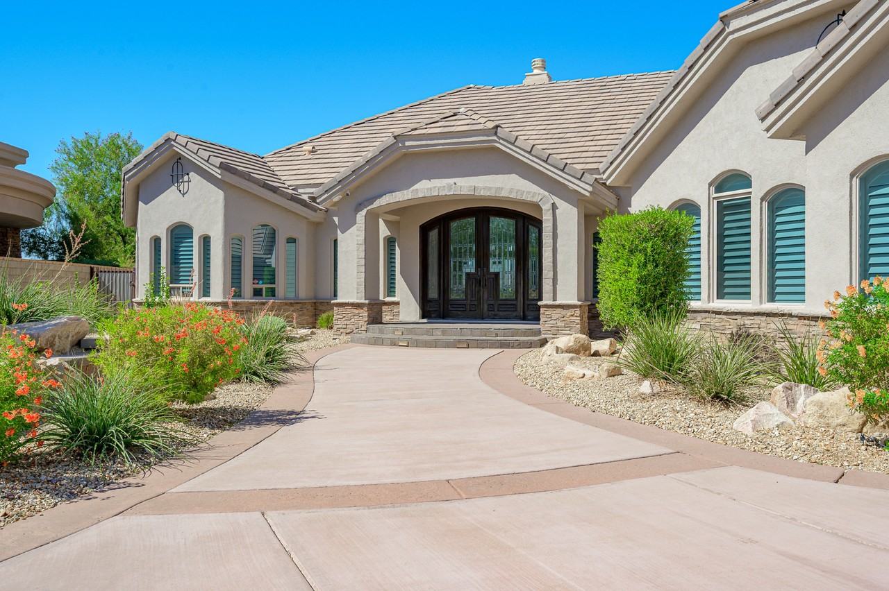 1362 Pioneer Trl #1 - Photo 4 of 49