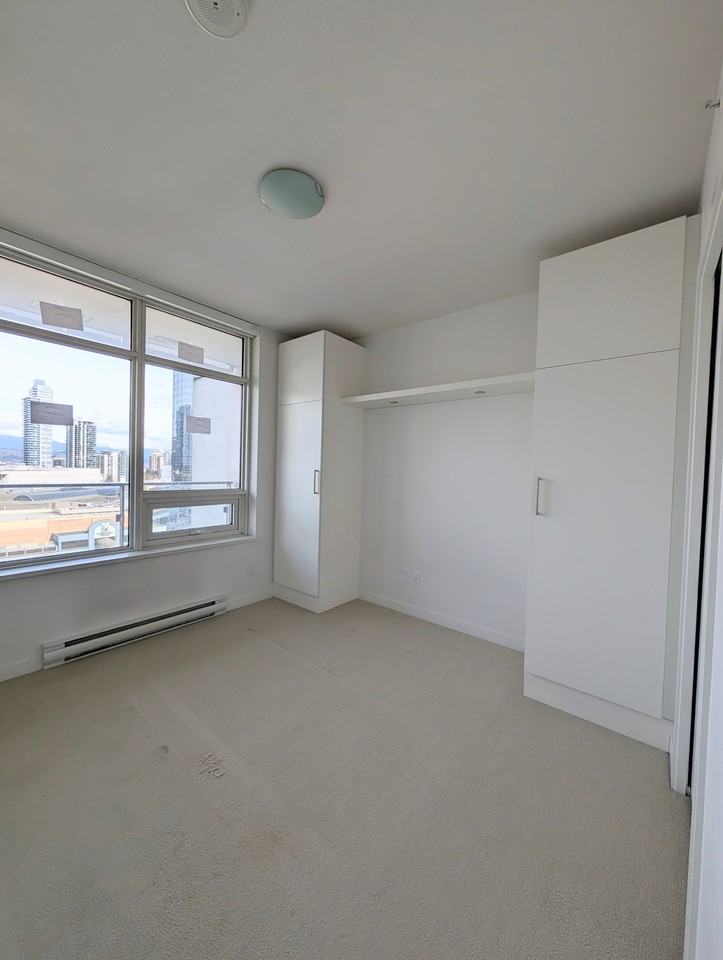 6461 Telford Avenue #9/F - Photo 3 of 10