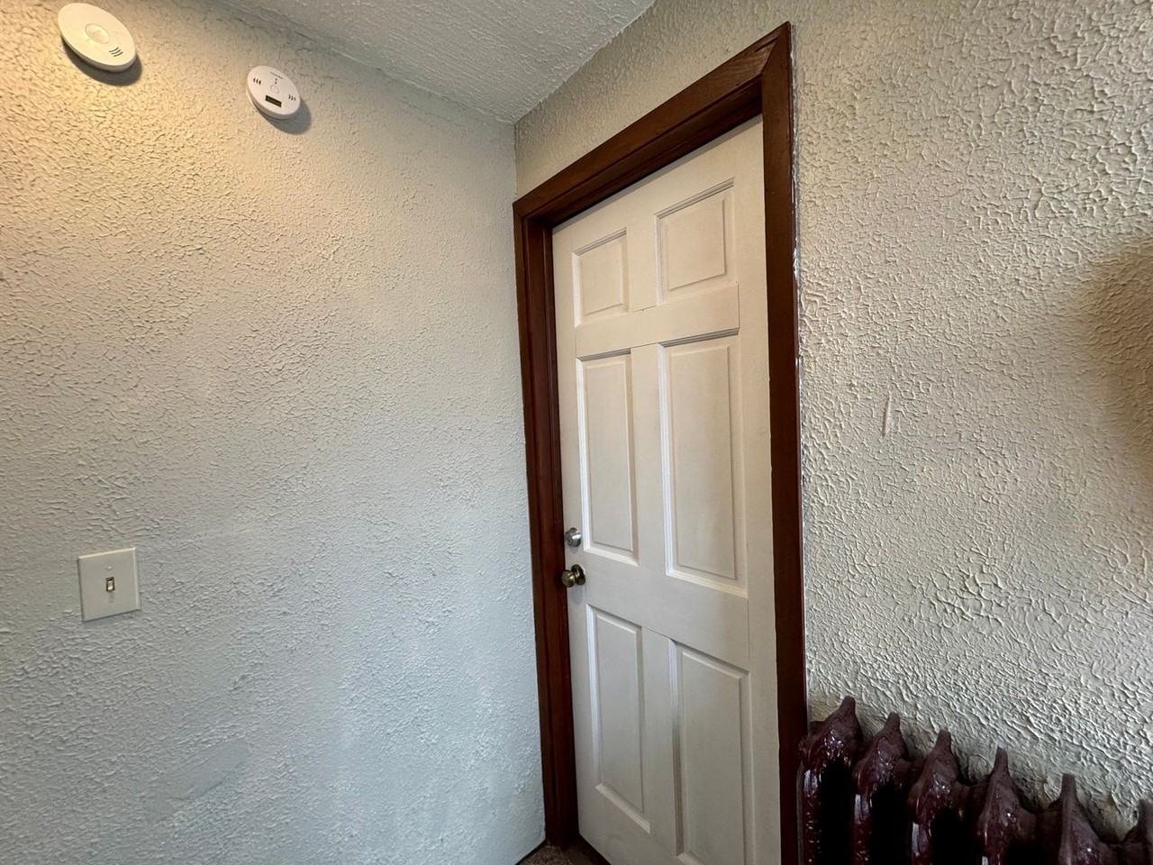 2109 Washington Ave #2 - Photo 2 of 21