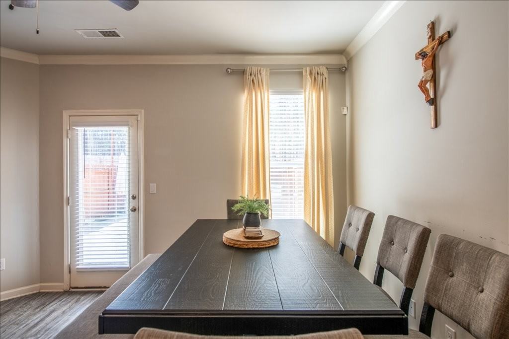 2514 Piering Dr #1 - Photo 7 of 41
