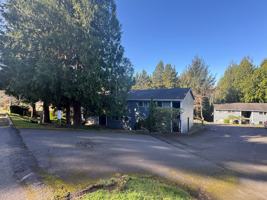 featured image of 65 Se Ainslee Ave