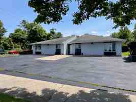 featured image of 405 W 2nd St