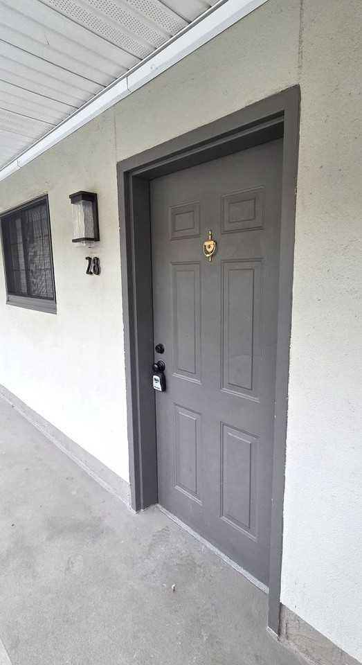 2 Leverington Ave #28 - Photo 4 of 40