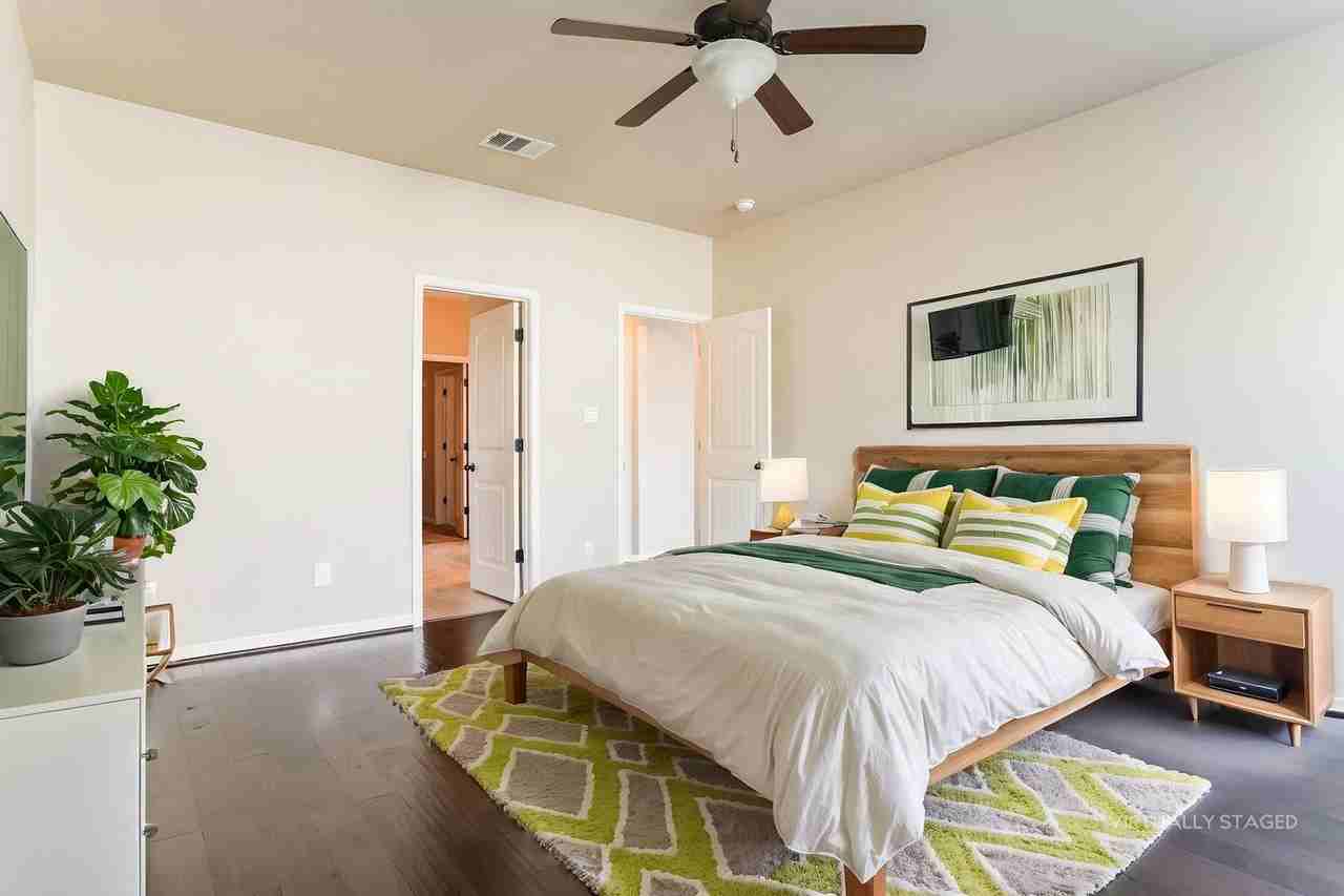 111 Pettigrew Path - Photo 5 of 29