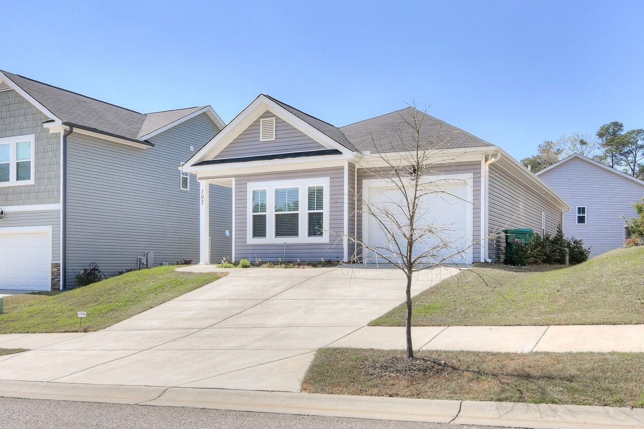 107 Candleberry Dr - Photo 2 of 24